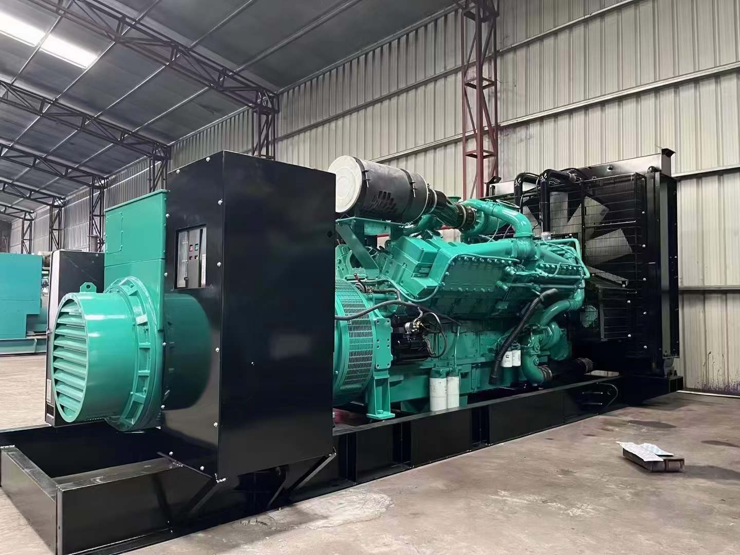 平顶山如何降低 800kW 柴油发电机输出电流的波动？