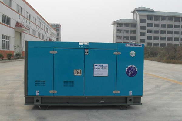 平顶山发电机租赁如何正确安装空气滤清器？