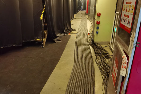 平顶山柴油发电机组的输出电压可以调节到哪些范围？