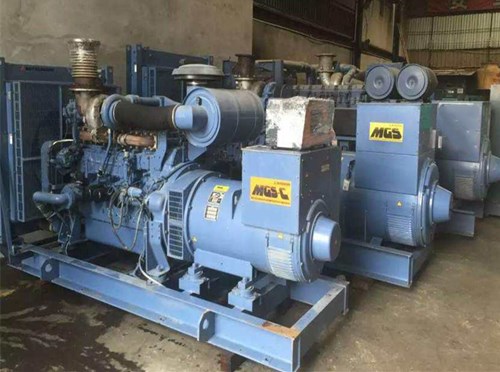 平顶山不同品牌的柴油发电机组冷却液可以混用吗？