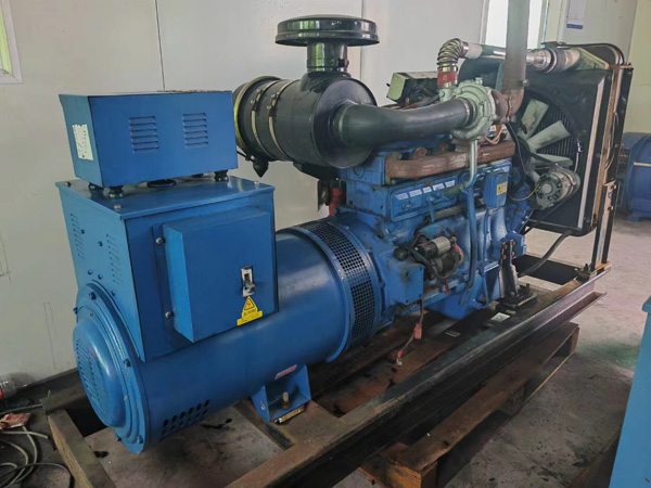 平顶山100kW柴油发电机组使用多级机油有哪些优缺点？